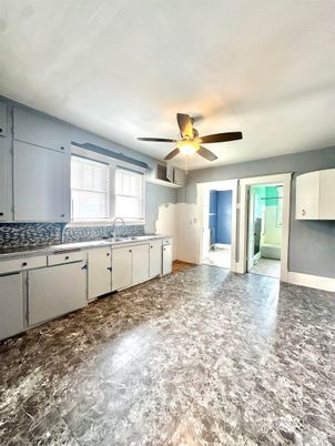 Empty room, Interior, Kitchen