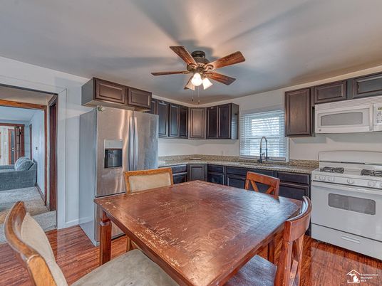 Dining room, Interior, Kitchen, Stainless Steel Appliances, Wood Texture Flooring