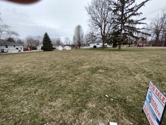Backyard, Detached Garage, Exterior