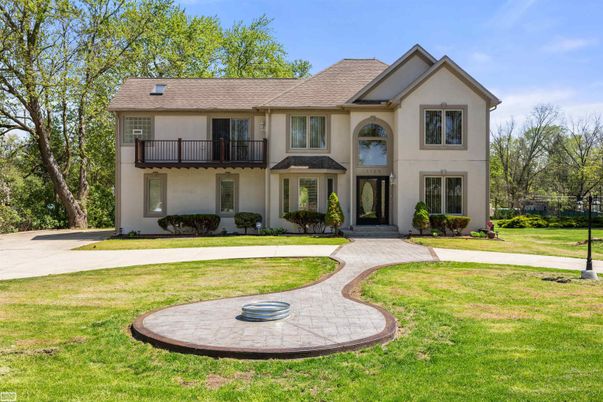 Backyard, Exterior, Facade, French Provincial