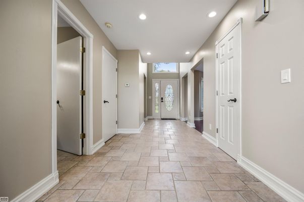 Interior, Recessed Lighting