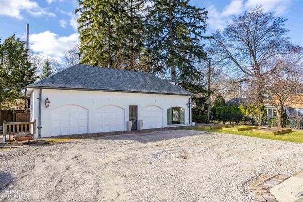 Backyard, Detached Garage, Exterior