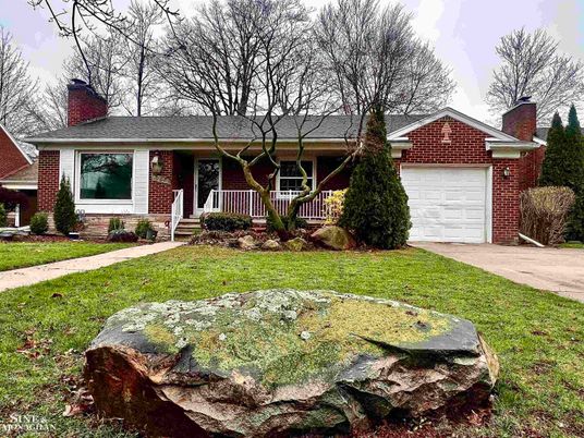 Attached, Exterior, Facade, Brick Facade, Cape Cod