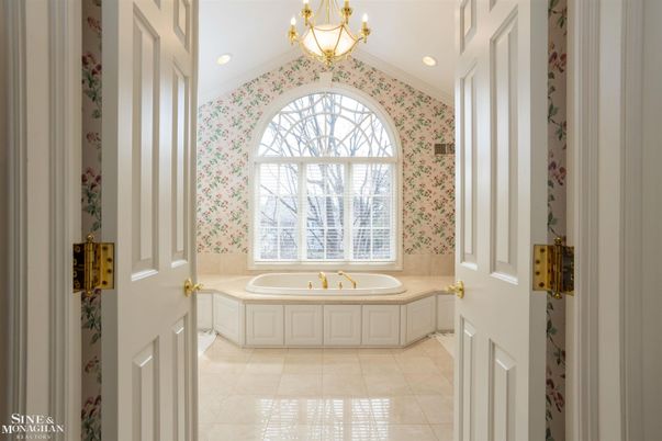 Bathroom, Interior, Pendant Lights, Recessed Lighting