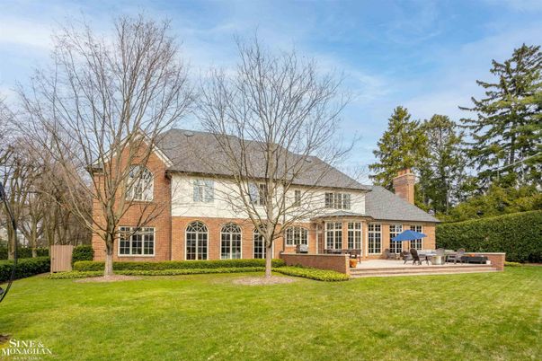 Backyard, Exterior, Facade, Brick Facade, French Provincial