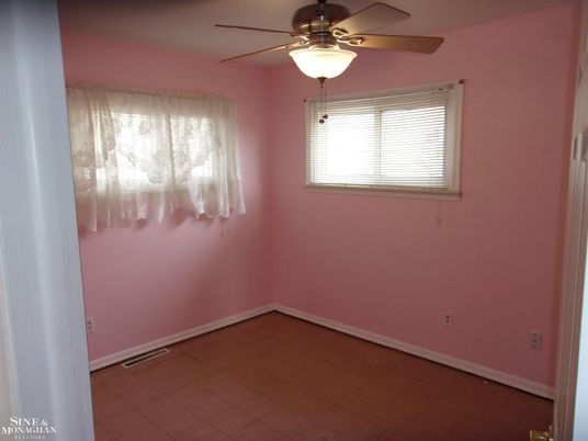 DE Listing image placeholder