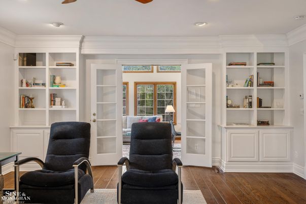 Home Office, Interior, Recessed Lighting, Wood Texture Flooring