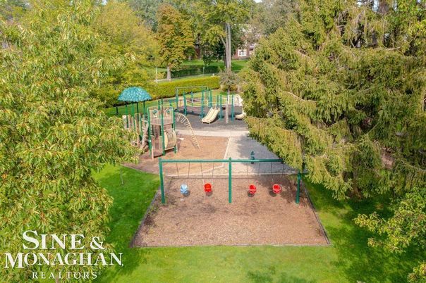 Backyard, Exterior, Playground