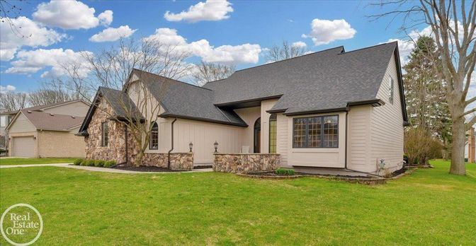 Attached, Backyard, Exterior, Facade, Cape Cod