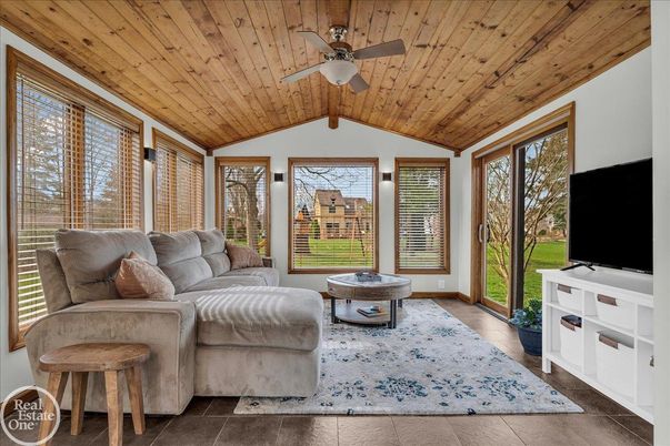 Interior, Living room, Sun Room, Wooden Ceilings