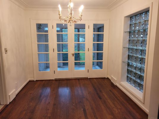 Chandelier, Empty room, Interior, Wood Texture Flooring
