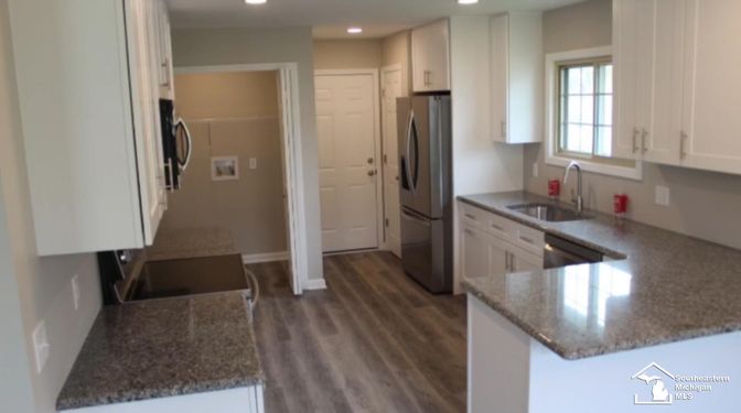 Interior, Kitchen, Recessed Lighting, Wood Texture Flooring