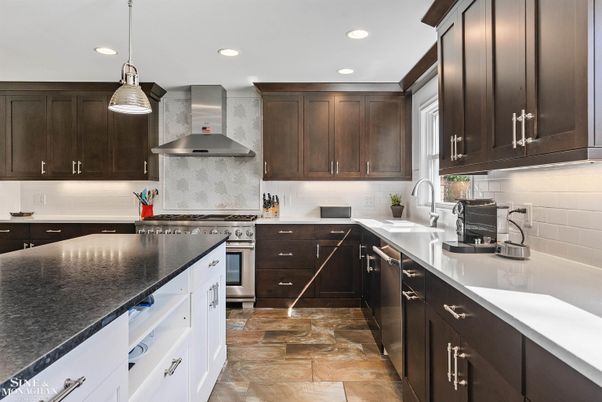 Interior, Kitchen, Pendant Lights, Recessed Lighting, Stainless Steel Appliances