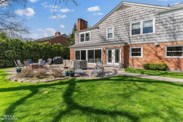 Exterior, Facade, Brick Facade, Queen Anne Victorian