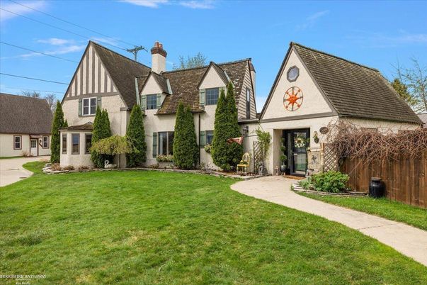 Backyard, Exterior, Facade, Tudor Revival