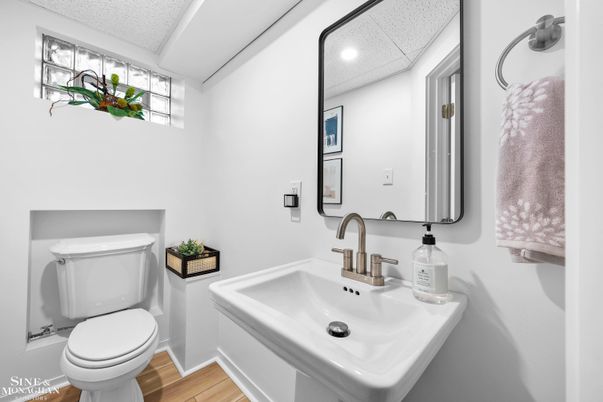 Bathroom, Interior, Recessed Lighting, Wood Texture Flooring