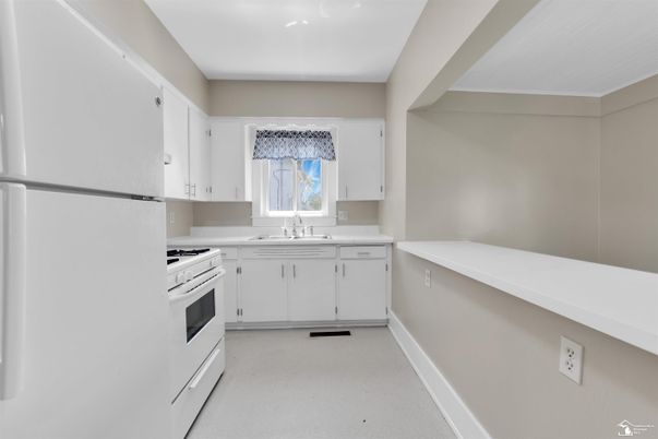 Interior, Kitchen