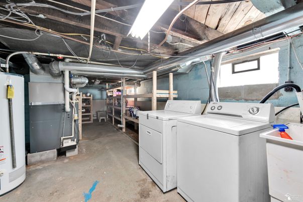 Interior, Washer