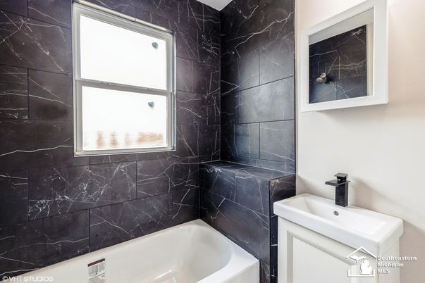 Bathroom, Interior, Marble Walls