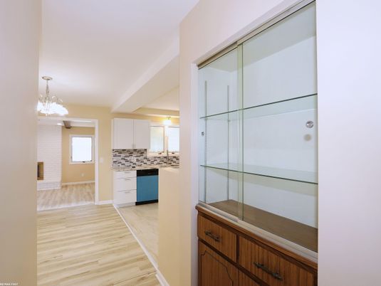 Chandelier, Interior, Kitchen, Pendant Lights, Wood Texture Flooring