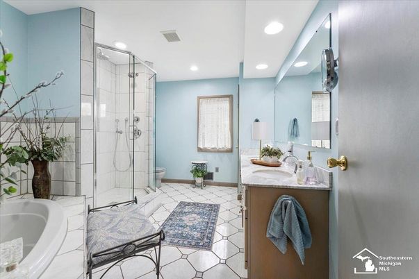 Bathroom, Dual Sink Vanities, Glass Shower, Interior, Recessed Lighting
