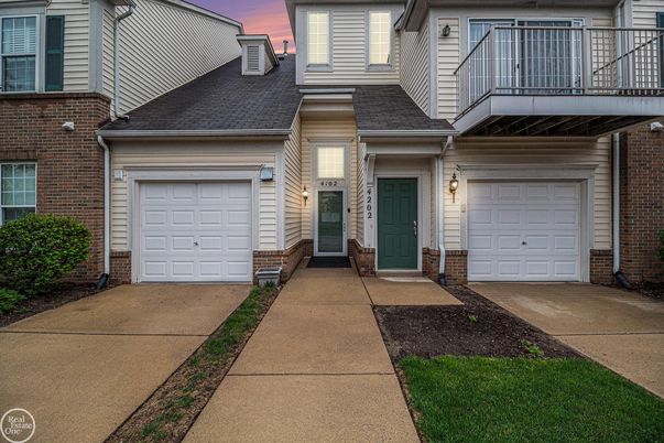 Attached, Exterior, Facade, Brick Facade, Rowhouse