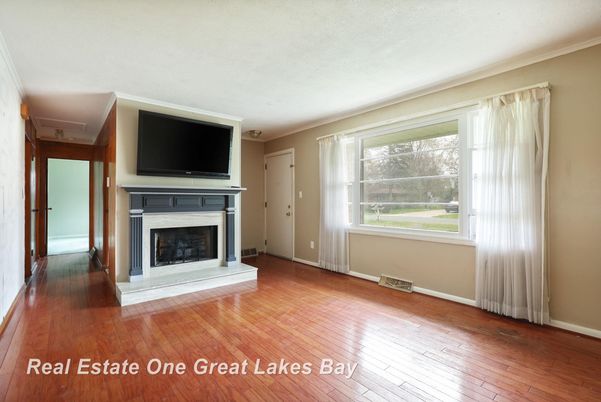 Empty room, Fireplace, Interior, Wood Texture Flooring