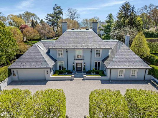 Attached, Exterior, Facade, French Provincial