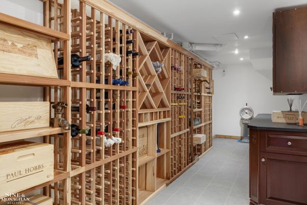 Interior, Recessed Lighting, Wine Storage