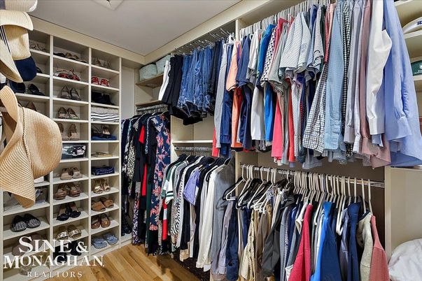 Interior, Walk-in Closets, Wood Texture Flooring