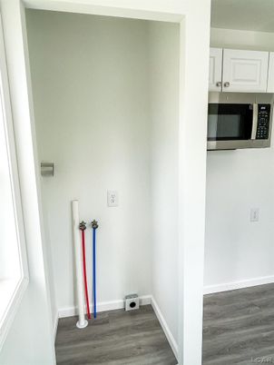 Interior, Stainless Steel Appliances, Wood Texture Flooring