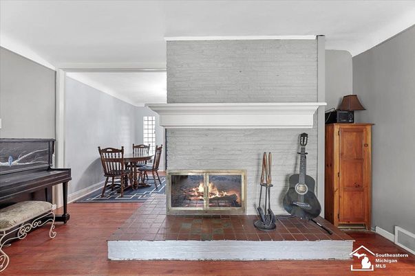 Dining room, Fireplace, Interior, Piano, Wood Texture Flooring