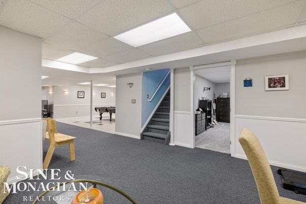 Fitness Equipment, Interior, Recessed Lighting