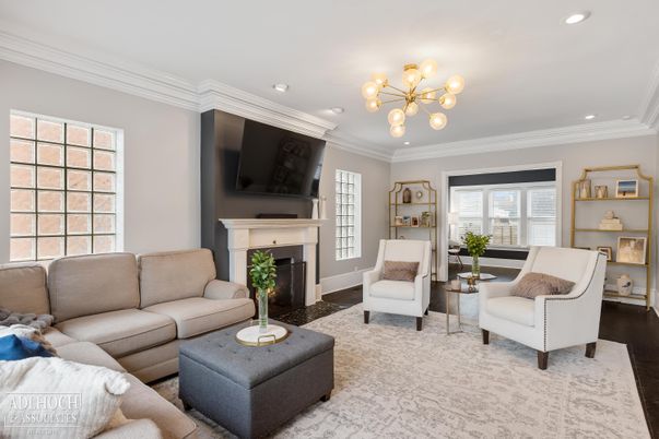 Fireplace, Interior, Living room, Pendant Lights, Recessed Lighting, Wood Texture Flooring