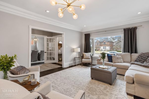 Interior, Living room, Pendant Lights, Recessed Lighting, Wood Texture Flooring