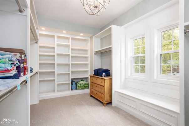 Interior, Recessed Lighting, Walk-in Closets