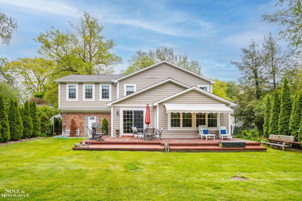 Backyard, Exterior, Facade, Split Level