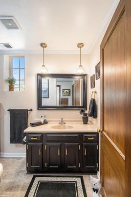 Bathroom, Interior, Pendant Lights