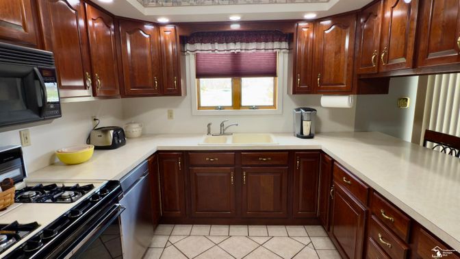 Interior, Kitchen, Recessed Lighting