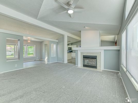 Empty room, Fireplace, Interior