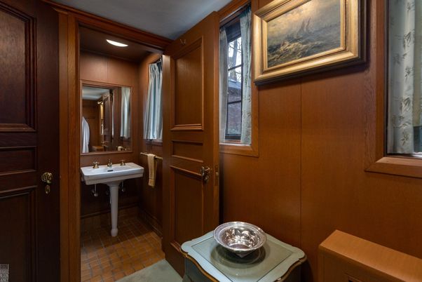 Bathroom, Interior, Recessed Lighting, Wooden Walls