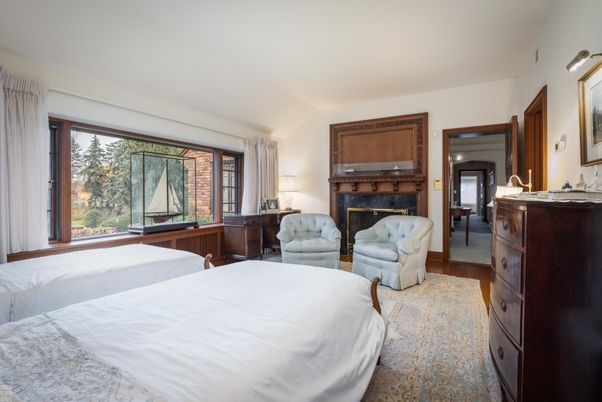 Bedroom, Fireplace, Interior, Wood Texture Flooring