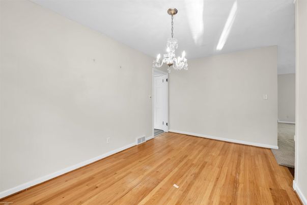 Chandelier, Empty room, Interior, Wood Texture Flooring