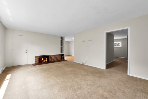 Empty room, Fireplace, Interior