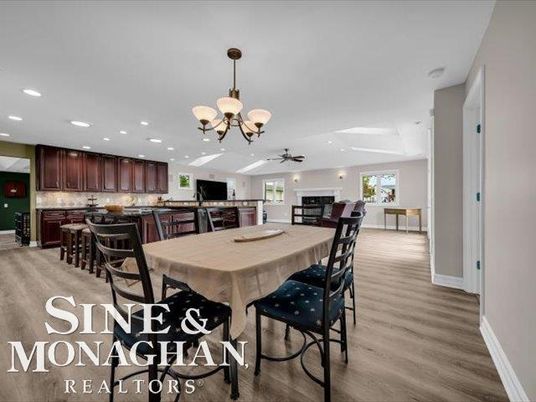 Chandelier, Dining room, Interior, Kitchen, Recessed Lighting, Wood Texture Flooring