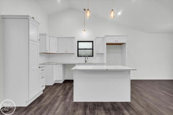 Interior, Kitchen, Pendant Lights, Wood Texture Flooring