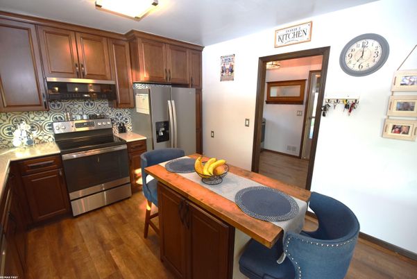 Interior, Kitchen, Stainless Steel Appliances, Wood Texture Flooring