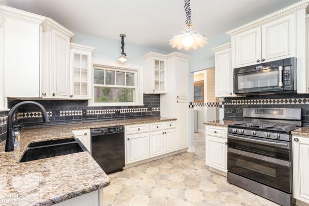 Interior, Kitchen, Pendant Lights