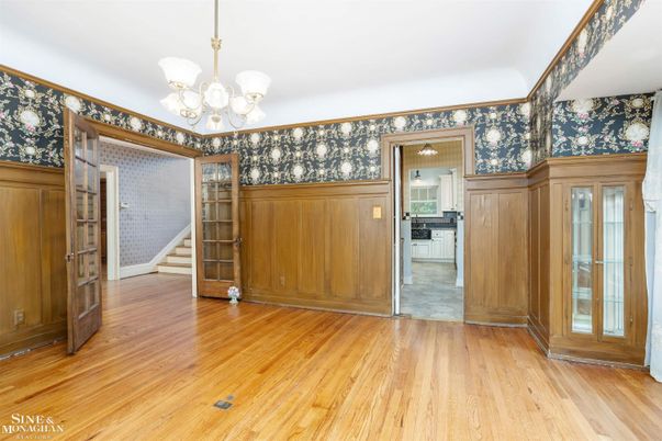 Chandelier, Empty room, Interior, Kitchen, Wood Texture Flooring