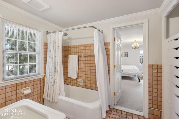 Bathroom, Chandelier, Interior